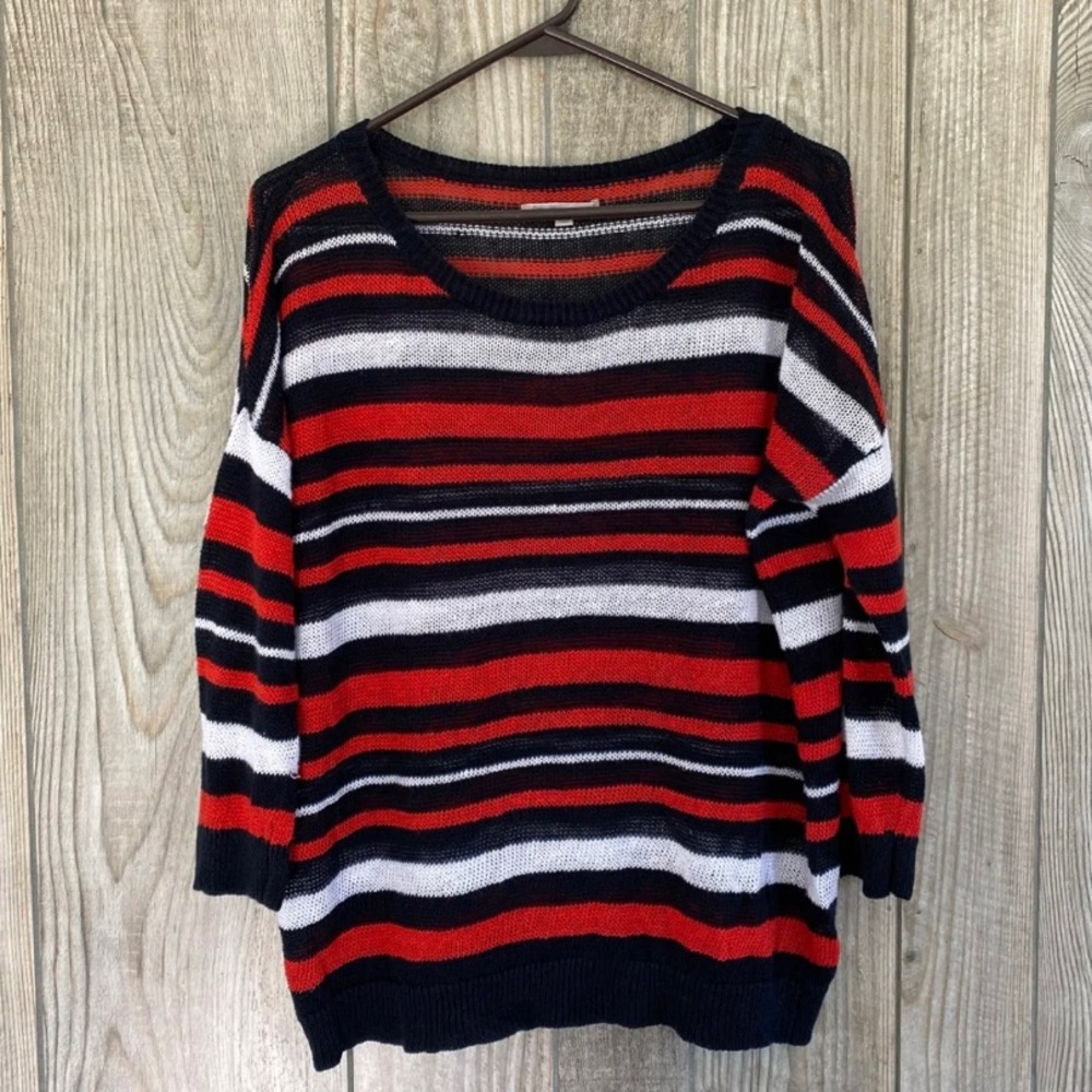 Knitted top red white & black